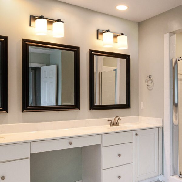 2-Light Stylish Bathroom Vanity Light Fixtures - Image 6